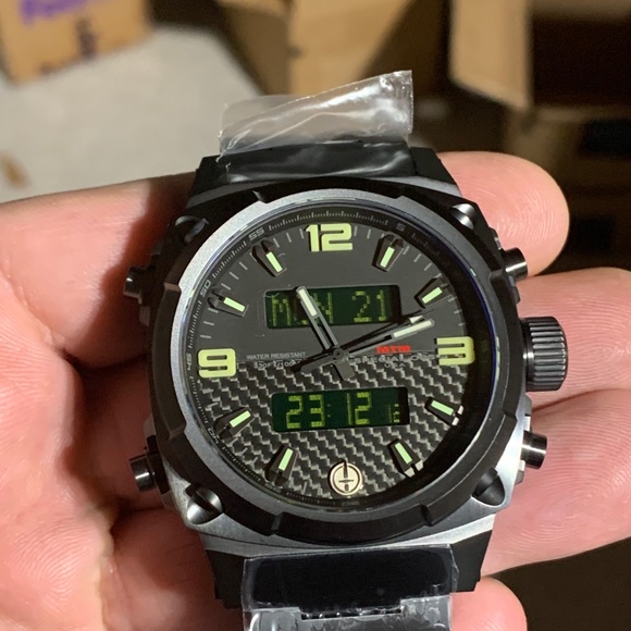 MTM Special Ops Watch Air Stryk II Black Titanium - Picture 8 of 13